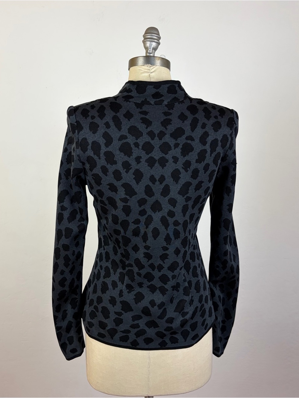 Misook Black Leopard Pattern Zip-Front Jacket - Picture 5 of 6